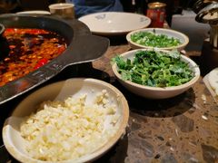 油碟及葱香蒜-重庆渝达老火锅(春熙路店)