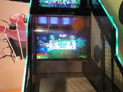 -不可思议减压馆·解压博物馆·摔碗发泄·团建定制