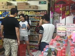 -物美超市(右安门店)