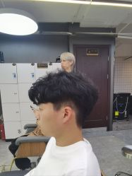 -藤野造型烫发染发