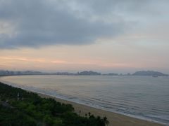 -三亚湾海居铂尔曼度假酒店