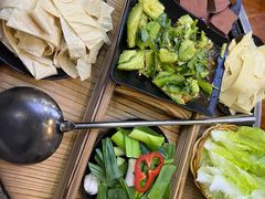 -曹丞相·地锅鸡·地锅鱼(武林店)