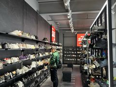 -探路者工厂店(宏福科技园店)