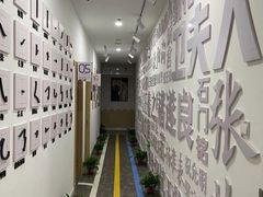 -缤纷鸟美术书法(汉神购物广场校区)
