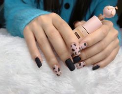 -HUII NAIL绘京美甲美睫会馆