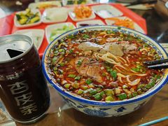 -吾穆勒蓬灰牛肉面·清真(北滨河中路店)
