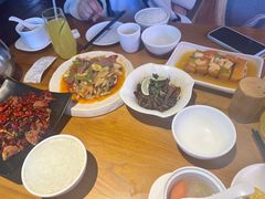 -隔壁老王·家常云南菜(花巷店)