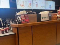 -星巴克(上海虹桥新天地二店)