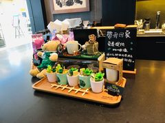 -星巴克(杭州湖滨银泰E区店)