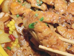 -多嘴超级肉蟹煲(中街恒隆故宫店)