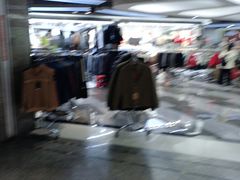 -广州壹马服装广场