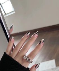 -悦指间美甲美睫