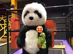 -Tenker Club弹刻极限主题公园 · 蹦床 · 团建 · 生日派对(大关店)