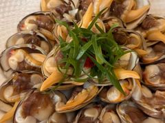 -金沙滩海鲜餐厅·海肠捞饭·手工水饺·无预制菜(梅江龙水园店)