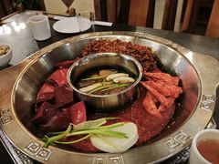 -山城年华老火锅(玉林店)