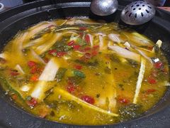 -小饕荟雅安贡椒鱼鲜馆(广福桥店)