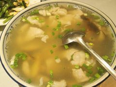 肉片蘑菇汤-幸福树餐厅