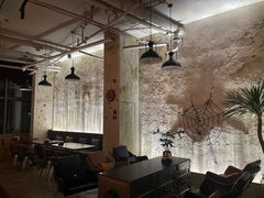 -mordew加州日记西餐&小酒馆(新天地店)
