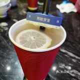 中午直接到芮欧觅食。一眼就看中这家新加坡餐厅