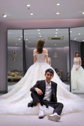 点击看大图 -Lafine Paris 法国兰斐婚纱礼服