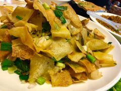 -亲回家吃饭餐厅(黄陂店)