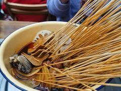 -拈签一笑黄牛肉辣卤串串