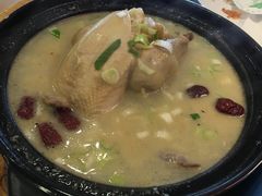 -百年石锅饭·朝鲜族传统民餐