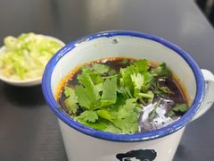 坨坨牛肉面-山城盅盅面