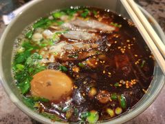-臻老板牛肉面(光华路SOHO店)