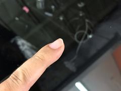 -鲨鱼皮汽车凹陷玻璃修复(静安店)