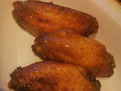 -玛格萝妮比萨屋(陆家浜路店)