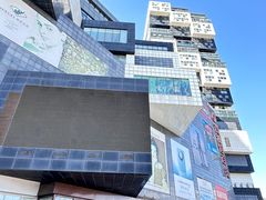 -资和信百货商场