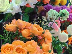 -何兮花店·气球派对鲜花店(马桥银春路万科城店)