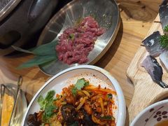 -青瓦餐厅·生鱼片·韩园烤肉(西塔店)