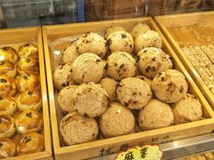 -拢香糕点(万达店)