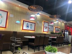 大堂-槐店王婆大虾(长江道店)