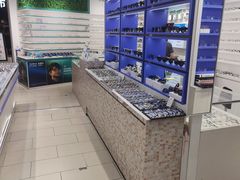 -美式眼镜·授权蔡司.依视路.尼康.豪雅.明月(南翔印象城店)