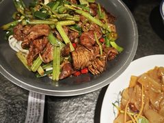 -靠山屯东北农家菜(八龙桥雅苑店)