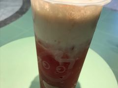 奶霜草莓果茶-CoCo都可(惠山古镇店)