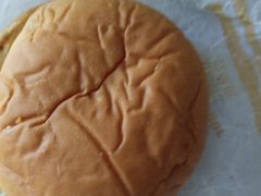 芝香牛牛月亮堡分享餐-麦当劳(北京昌金路得来速餐厅店)