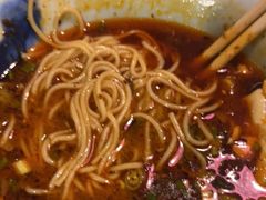 -兵哥豌豆面(雅颂居店)