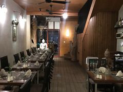 -Old House Restaurant