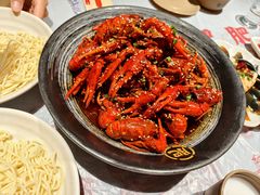 -肥肥虾庄·金牌油焖大虾(杨园滨江时代walk店)