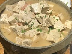 -泉畔人家·老济南经典鲁菜(大明湖店)