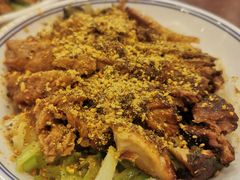 秘制脆皮猪脚饭-陆长玖古法猪脚饭(玄风桥店)