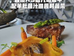 香煎A5鹿儿岛和牛配羊肚菌汁田园时蔬-巴黎轩(澳门巴黎人店)