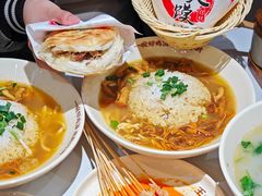 -王全兴鸡血汤鸡汤饭(交通路店)