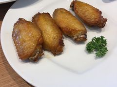-必胜客(机场路店)