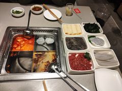 -海底捞火锅(关山保利店)