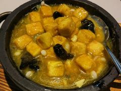 石锅海鲜豆腐-鑫悦诚府·新鲁菜·餐厅(趵突泉店)